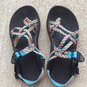 Rainbow Chacos 6.5